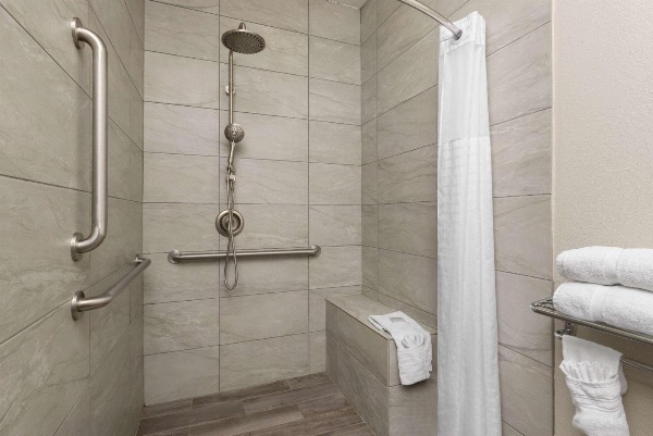 Days Inn & Suites by Wyndham Tucson/Marana image 4